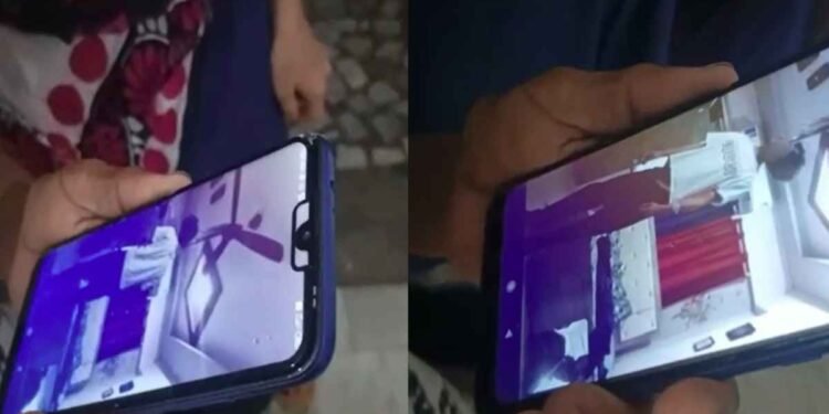 Live Suicide Video : सुसाइड से पहले मां को किया वीडियो कॉल, फिर आंखों के सामने ही फंदे पर लटका, इस वजह से मौत को लगाया गले