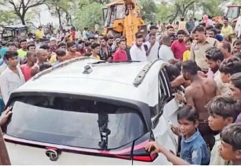 CG News : पुराने पुल पर शिवनाथ नदी में समाई कार, रायपुर से जबलपुर अपने घर जा रहे बैंक कर्मी की मौत