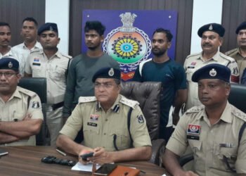 CG Crime : इंस्टाग्राम पर दोस्ती, शादी का झांसा देकर किया दुष्कर्म, फिर मां-बेटे की हत्या कर कुएं में फेंके शव, दो गिरफ्तार