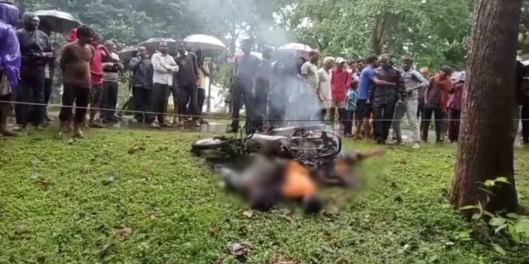 टूटे बिजली तार की चपेट में आई मोटरसाइकिल, 1 महिला समेत 3 लोग जिंदा जले…