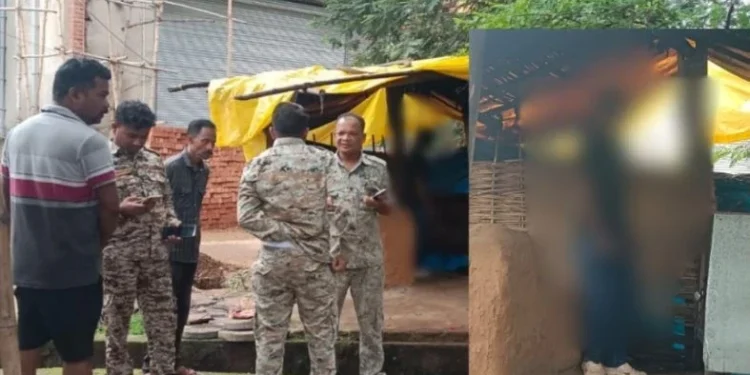 CG News : एसपी कार्यालय के सामने फांसी के फंदे पर लटकी मिली सरंपच पति की लाश, मौके पर पुलिस मौजूद