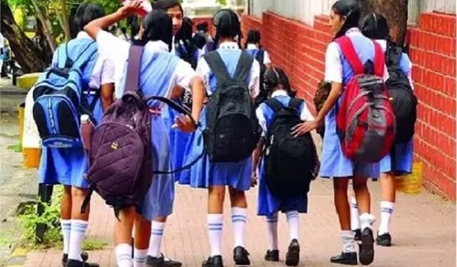 School Close : कलेक्टर ने जारी किया स्कूलों को बंद करने का आदेश …. स्कूली बच्चों को घरों में रहने की अपील, परीक्षाएं भी रद्द
