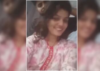 भतीजे के साथ शादी करने वाली आयुषी दुबे का प्राइवेट वीडियो हुआ लीक, बंद कमरे में ऐसी हालत में नजर आए दोनों, देखिए वीडियो