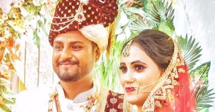 CG – दुल्हा-दुल्हन की मौत : माह भर पहले ही हुई थी शादी, मौसी के घर से लौट रहे थे, आधे रास्ते ट्रक ने कुचला