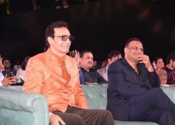 फिल्म इंडस्ट्री में शोक की लहर मशहूर एक्टर – डायरेक्टर का हुआ निधन, कोकिलाबेन अस्पताल में ली अंतिम सांस