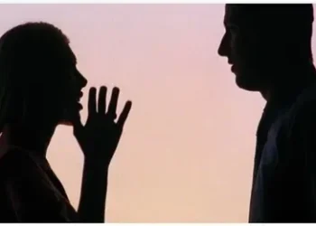 Jija Sali Love Story : अपनी ही दीदी की सौतन बन गई बहन! शादी के एक महीने बाद जीजा के साथ हुई फरार