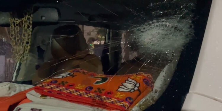 CG – विधायक पर हमला : भाजपा विधायक के काफिले पर हमला, एसपी पहुंचे मौके पर, जांच शुरू