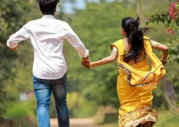 Viral News : मकान मालिक की पत्नी किराएदार के साथ फरार, किराएदार के पत्नी भी पहुंची थाने