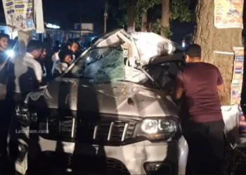 CG Accident : सुबह – सुबह तेज रफ्तार कार अनियंत्रित होकर पेड़ से टकराई 2 की मौके पर मौत, 3 की हालत गंभीर