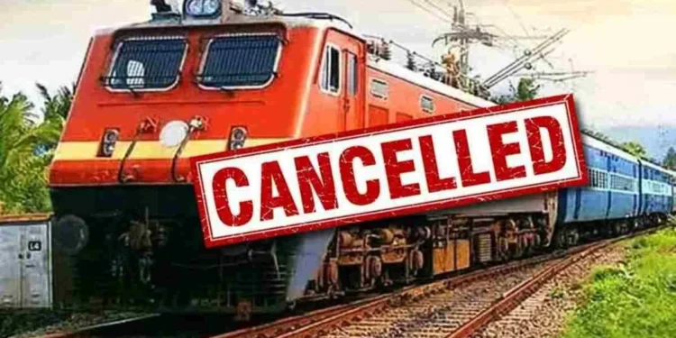 छत्तीसगढ़ के रेल यात्रियों के लिए बुरी खबर, त्योहारी सीजन में कई ट्रेनें रहेगी कैंसिल, कईयों के रूट होंगे डायवर्ट, देखिये ट्रेनों की लिस्ट