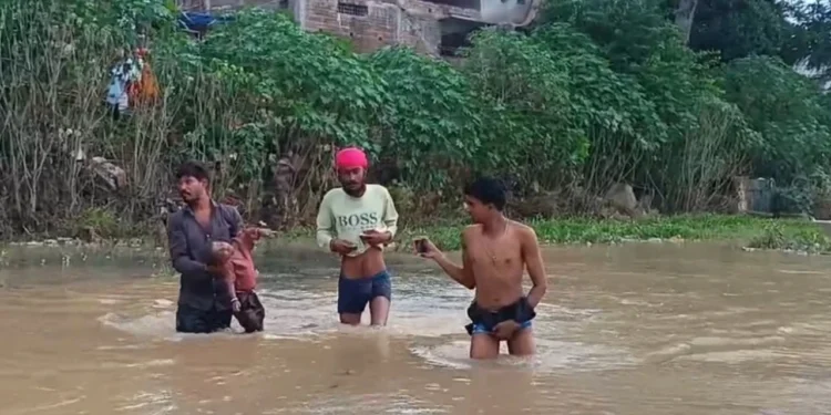 CG News : आंगनबाड़ी की लापरवाही से गई मासूम की जान, नदी के पानी में मिला शव