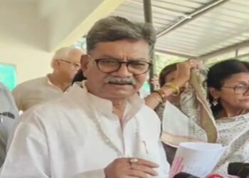 CG : नेता प्रतिपक्ष चरणदास महंत ने राज्यपाल को पत्र लिखकर उठाई संवैधानिक आपत्ति, एक मंत्री को हटाने की मांग जाने क्या है पूरा मामला