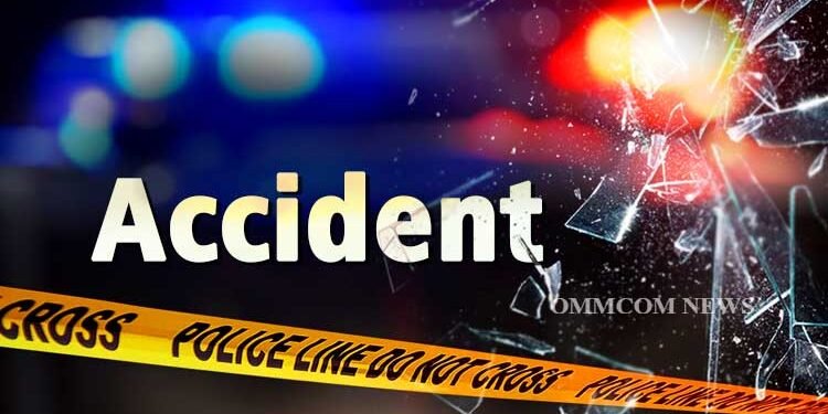 CG : सड़क पर बैठे मवेशी से बाइक टकराई, बाइक पर सवार चार लोगों में 3 की मौत, एक की हालत गंभीर