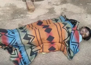 CG : महिला शिक्षिका ने छात्रा के साथ किया ऐसा काम, अब बच्ची ने स्कूल जाने से किया इंकार, जानें क्या है पूरा मामला