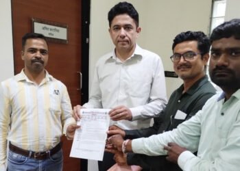 छत्तीसगढ़ के कर्मचारियों के लिए कैशलेश चिकित्सा सुविधा का रास्ता साफ, स्वास्थ्य सचिव ने दिए शुभ संकेत, 5 लाख कर्मचारियों को मिलेगी बड़ी राहत