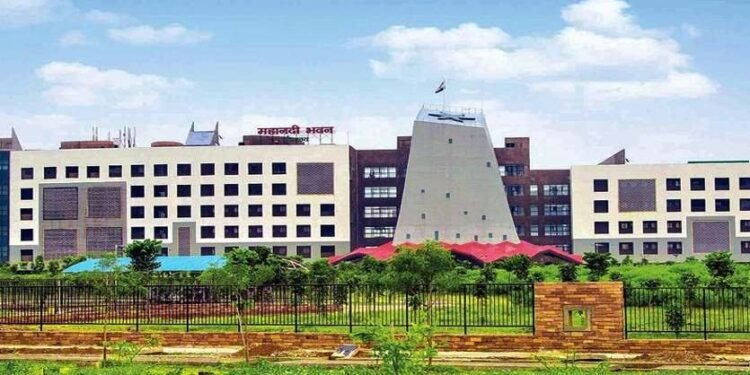 CG Breaking News : 5 सितंबर तक हाईकोर्ट में सरकार पेश कर देगी जवाब, जिलों को जारी हुआ अर्जेंट आर्डर