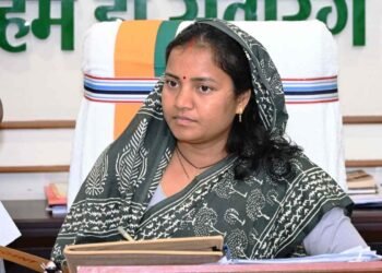 Big Breaking : मंत्री लक्ष्मी राजवाड़े को मिली जान से मारने की धमकी, मचा हड़कंप, पुलिस ने आरोपी को किया गिरफ्तार