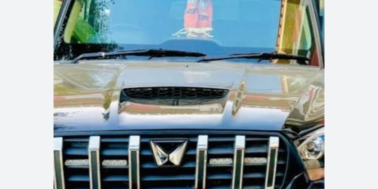 CG : फर्जी विधायक की गाड़ी ने तीन गाड़ियों को रौंदा, गाड़ी पर लिखा था “विधायक ”, जांच में जुटी पुलिस