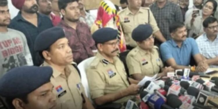 CG Crime News : लॉज में सनसनी, नाबालिग प्रेमिका ने प्रेमी की धारदार हथियार से कर डाली हत्या