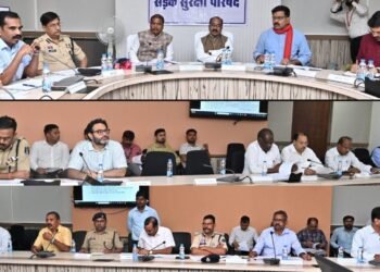 CG : एक्सीडेंट में घायलों को अस्पताल पहुंचाने पर मिलेगा 25000 रुपये ईनाम, सीट बेल्ट और हेलमेट का प्रयोग नहीं करने पर होगी सख्त कार्यवाही