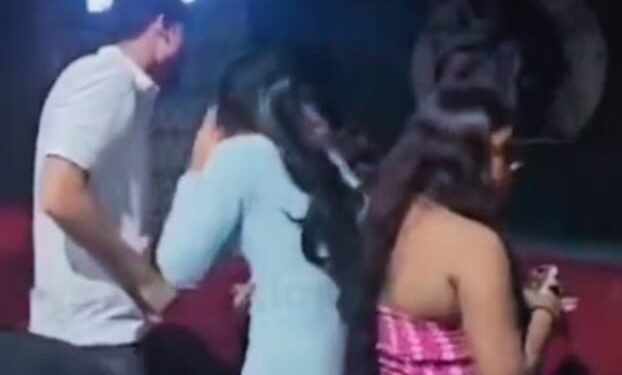 CG : आधी रात पब में पड़ा छापा, पुलिस को देख युवक – युवतियों ने लगा दी दौड़, रात 12 बजे के बाद भी शराब….