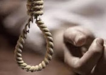 CG : ‘गैर मर्द के साथ पत्नी के लिव – इन रिलेशन’, सुसाइड से पहले छलका पति का दर्द, वायरल वीडियो ने खोले राज देखे पूरा वीडियो