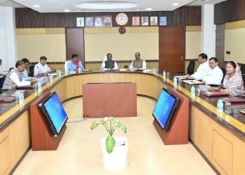 CG Cabnet Breaking : विष्णुदेव साय कैबिनेट की बैठक खत्म, इन फैसलों पर लगी मुहर, पढ़िये कैबिनेट के सभी फैसले