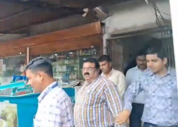 CG ACB Raid : कलेक्टर आफिस से घूसखोर पटवारी गिरफ्तार, 9000 रुपये रिश्वत मामले में ACB ने रंगे हाथों दबोचा