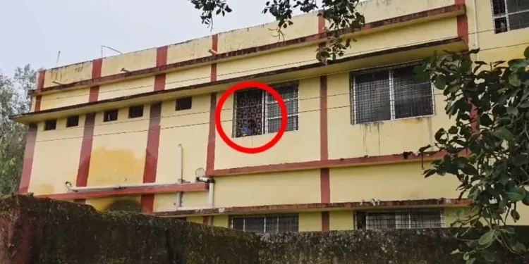 CG News : हॉस्टल की खिड़की पर दिखी छात्र की फांसी पर लटकती हुई लाश, जांच में जुटी पुलिस