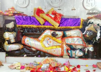 Navratri 2025 : पवई में मां कंकाली का अनूठा मंदिर, सैया पर विराजमान माता, नवरात्रि में उमड़ती है श्रद्धालुओं की भीड़