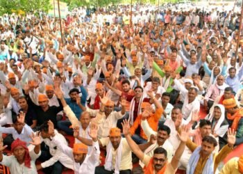 CG News : धरना – प्रदर्शन और पंडाल लगाने पर अब देना होगा शुल्क, जानिये कितना देना होगा पैसा, कई संगठनों ने किया विरोध