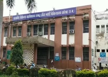 Korba : मेडिकल कालेज अस्पताल में ट्रेनी डॉक्टर पर सीनियर की बुरी निगाह, इलाज के बहाने कर दिया कांड, FIR के बाद जांच शुरू