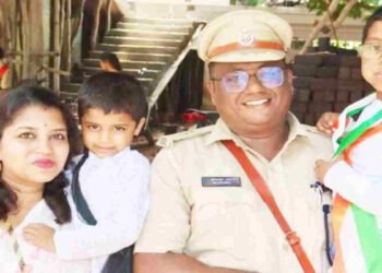 CG : शहीद ASP की पत्नी को मिली DSP के पद पर नियुक्ति, राज्य सरकार ने जारी किया आदेश, पढ़िये गृह विभाग का आर्डर, कहां मिली पोस्टिंग ….