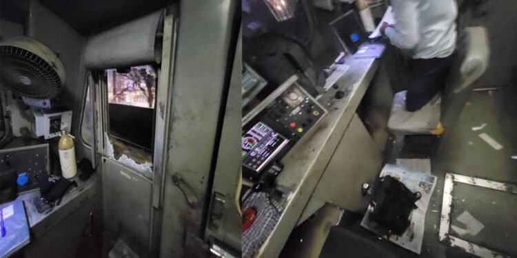 CG : मालगाड़ी के इंजन पर अज्ञात बदमाशों ने किया पथराव लोको पायलट घायल, इंजन का शीशा टूटा, कोयला चोरी गिरोह पर शक