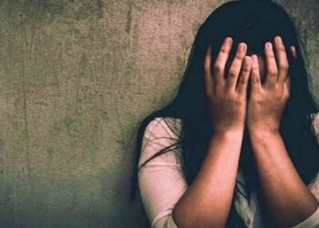 CG News : अचानक नाबालिग लड़की के पेट में हुआ दर्द, अस्पताल में डॉक्टरों ने किया चौंकाने वाला खुलासा, परिजनों के उड़े होश