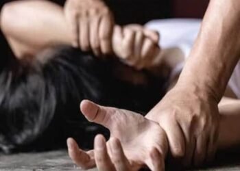 CG Crime : सुनसान इलाके में प्रेमिका ने किया संबंध बनाने से इंकार, तो प्रेमी ने मारपीट कर किया दुष्कर्म, फिर जो किया जानकर हो जाएंगे हैरान