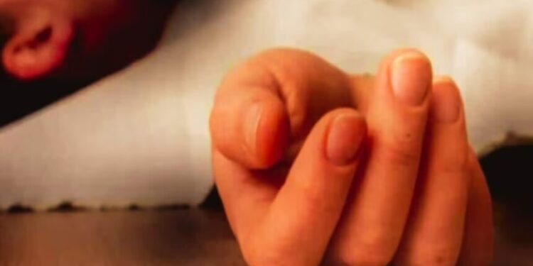 CG News : झोलाछाप डॉक्टर फिर बैगा – गुनिया झाड़ – फूंक के चक्कर एक ही परिवार के 3 बच्चों की मौत