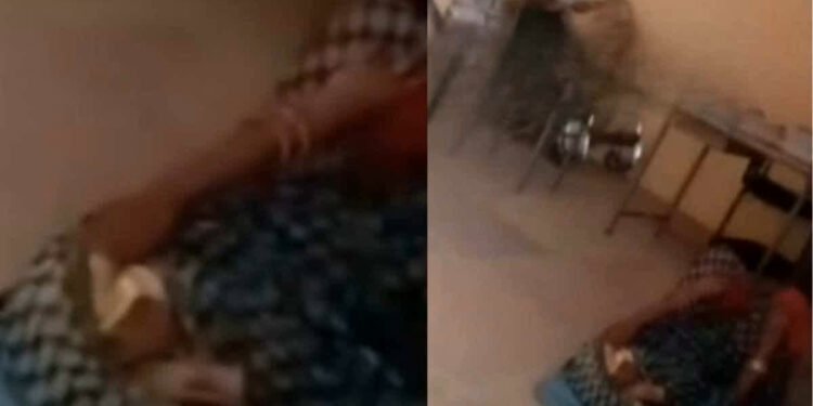 Teacher Viral Video : क्लासरूम में ही महिला रसोइया के साथ रंगरलियां मना रहे थे गुरुजी, दूसरी दरवाजे पर दे रही थी पहरा, वायरल हो रहा वीडियो