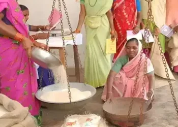 खाद्य मंत्री ने कहा ‘मतदाता सूची में नाम नहीं तो कट जाएगा राशन कार्ड से नाम, नहीं मिलेगी राशन और सरकारी सुविधाएं’ कांग्रेसी बोली ….