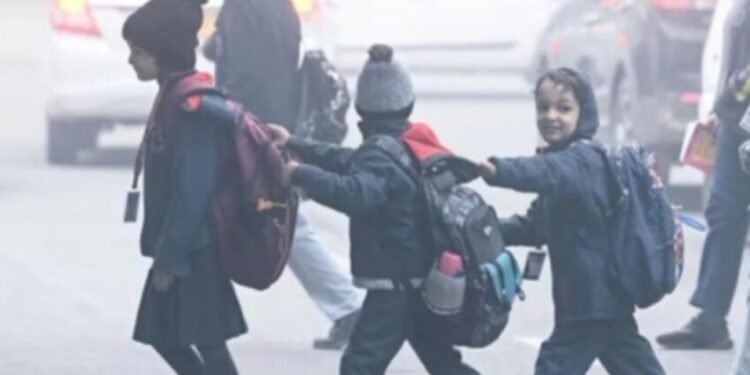 Korba Breaking : स्कूल के समय में हुआ बदलाव, ठंड को देखते हुए लिया गया फैसला