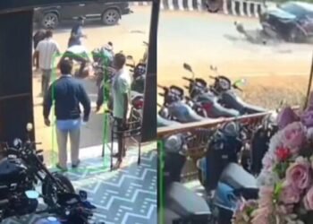 CG News : फॉर्च्यूनर की टक्कर से साईकिल सवार एक बच्चे की मौत, दूसरे की हालत गंभीर, देखें हादसे का लाइव वीडियो