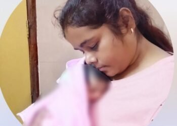 CG Breaking : नर्स की हत्या, आत्महत्या या हादसा, हॉस्पीटल की छत पर मिली लाश, पुलिस अलग – अलग एंगल से कर रही जांच