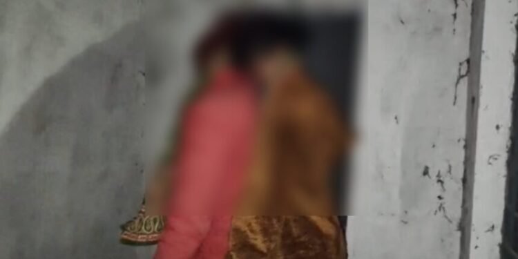 CG News : फंदे से लटकती मिली युवक – युवती की लाश, प्रेम प्रसंग की आशंका, इलाके में फैली सनसनी