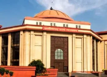 CG High Court : बदहाल मुक्तिधामों पर सभी जिलों के कलेक्टर को फोटोग्राफ सहित रिपोर्ट पेश करने हाई कोर्ट का आदेश