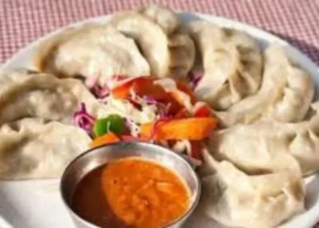 CG Momos Food Poisoning : मोमोज खाने से फिर फैली बीमारी, 20 से ज्यादा पहुंचे अस्पताल