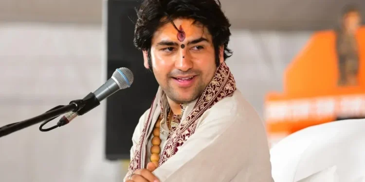 CG : भूपेश बघेल पर धीरेंद्र शास्त्री का पलटवार: कहा- हनुमान भक्ति को अंधविश्वास मानने वालों को देश छोड़ देना चाहिए