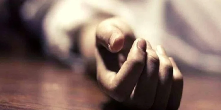 Crime News : घर में घुसकर युवक ने महिला के साथ किया ऐसा काम की हालत देखकर पुलिस भी रह गई हैरान, जानें क्या है पूरा मामला