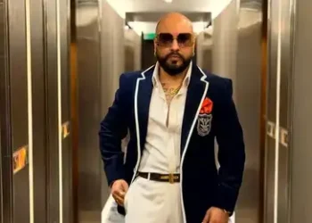 एक हफ्ते में 10 करोड़ दे देना, नहीं तो मिट्टी में मिला देंगे”, लॉरेंस बिश्नोई गैंग ने इस दिग्गज सिंगर को दी जान से मारने की धमकी