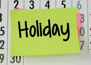 CG Holiday Breaking : नये साल में मिलेगी ये तीन छुट्टियां, स्थानीय अवकाश का आदेश हुआ जारी