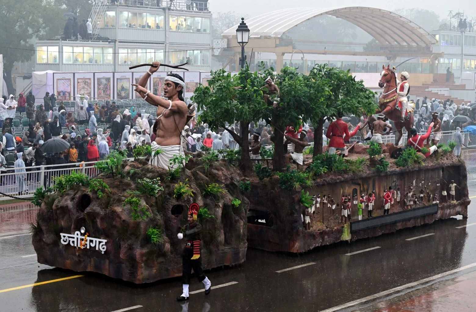 देश के पहले जनजातीय डिजिटल संग्रहालय की थीम पर सजी छत्तीसगढ़ की झांकी, फुल ड्रेस रिहर्सल में छत्तीसगढ़ की झांकी ने दिखाई जनजातीय संस्कृति की जीवंत झलक